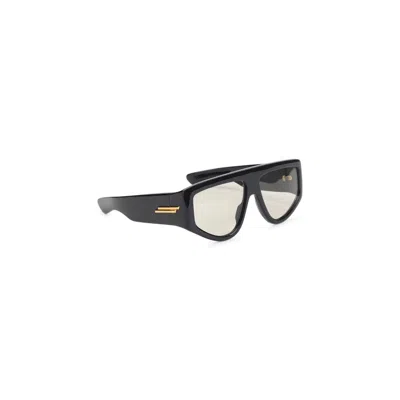 Bottega Veneta Classic Shield Sunglasses In Black
