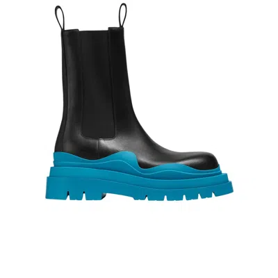 Pre-owned Bottega Veneta Tire Boot 'black Amalfi Blue' | Men's Size 42