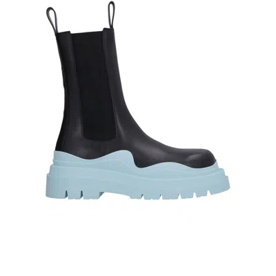 Pre-owned Bottega Veneta Tire Boot 'black Pale Blue' | Men's Size 39