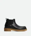 Bottega Veneta Sophisticated Leather Ankle Boots For Men In Black