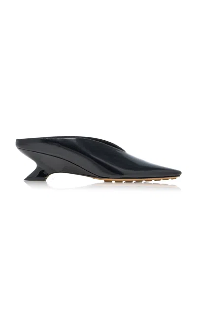 Bottega Veneta Bounty Patent Vinyl Mule Pumps In Black
