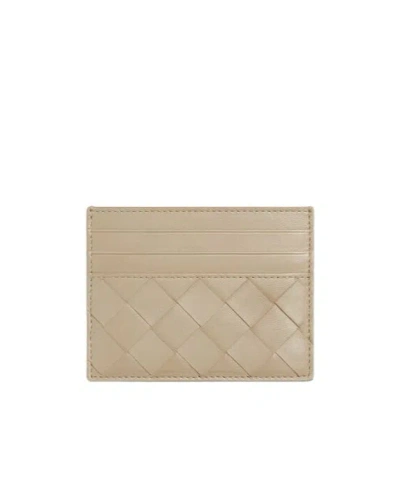 Bottega Veneta Braided Design Clip In Nude