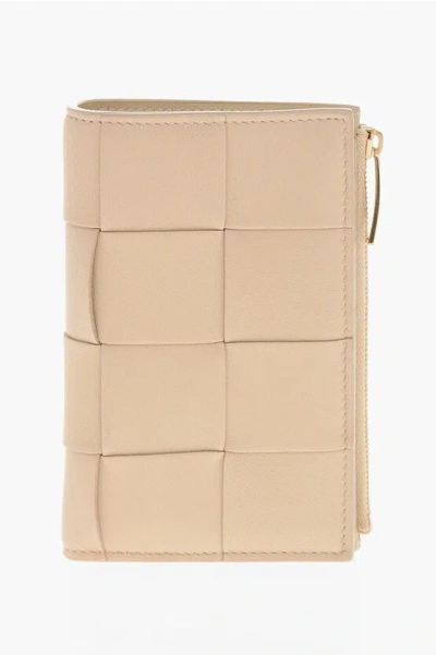 Bottega Veneta Braided Leather Wallet With Zip In Nude