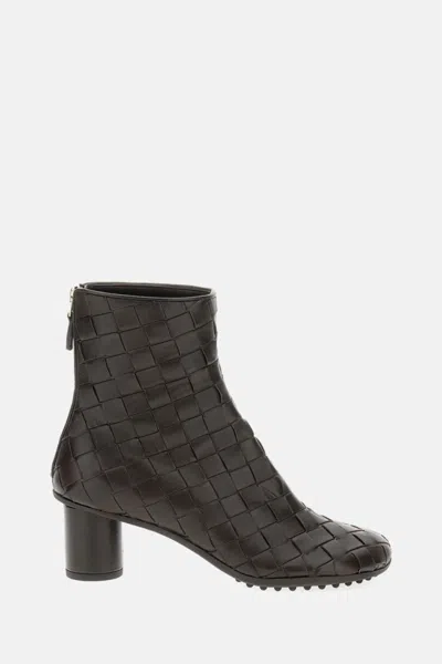 Bottega Veneta Brown Ankle Boots In Burgundy