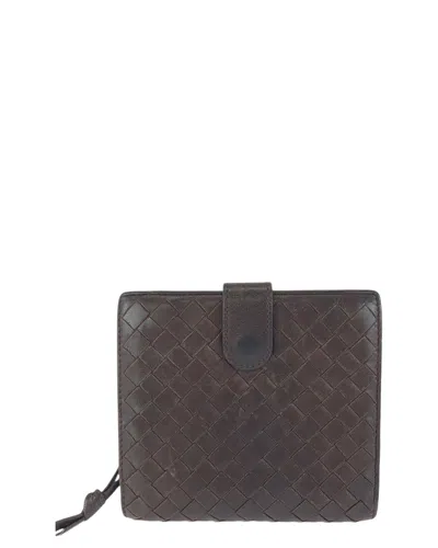 Pre-owned Bottega Veneta Brown Intrecciato Leather Compact Wallet (authentic Pre-loved)