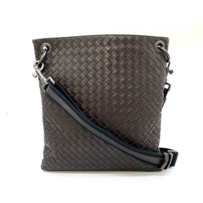 Pre-owned Bottega Veneta Brown Intrecciato Shoulder Bag ()