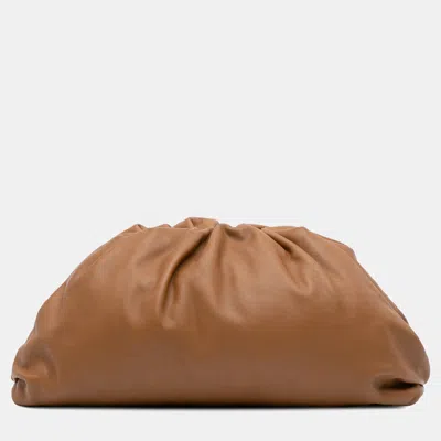 Pre-owned Bottega Veneta Brown Lambskin The Pouch