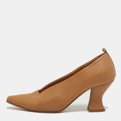 Pre-owned Bottega Veneta Brown Leather Pointed Toe Pumps Size 36 In Beige