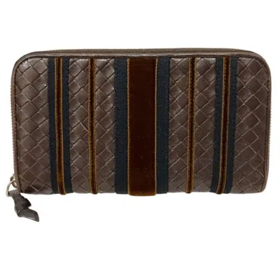 Pre-owned Bottega Veneta Brown Leather Suede Long Wallet (bi-fold) ()