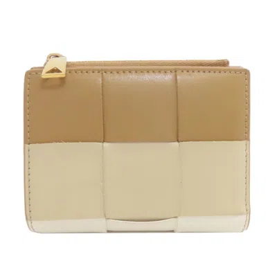Pre-owned Bottega Veneta Brown Leather Wallet (bi-fold) ()