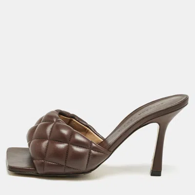 Pre-owned Bottega Veneta Brown Quilted Leather Strech Slide Sandals Size 35