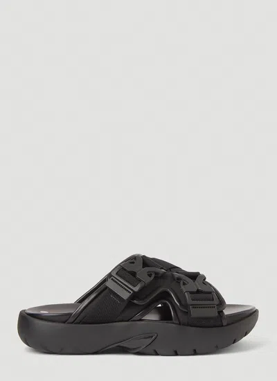 Bottega Veneta Buckle Fastening Sandals In Black