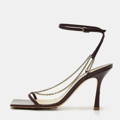 Pre-owned Bottega Veneta Burgundy Leather Chain Stretch Sandals Size 38.5