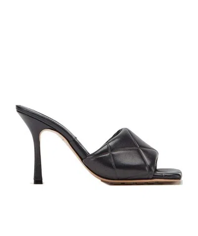BOTTEGA VENETA BOTTEGA VENETA THE LIDO SANDALS