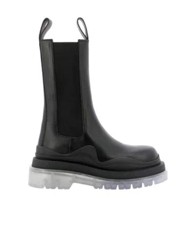 Bottega Veneta Bv Tire Boots In Black