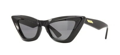 Pre-owned Bottega Veneta Bv1101s Black/grey (001) Sunglasses In Gray