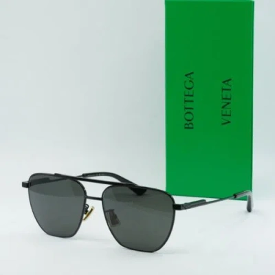 Pre-owned Bottega Veneta Bv1236s 001 Black/dark Grey 57-15-145 Sunglasses In Gray