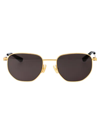 Bottega Veneta Sunglasses In 001 Gold Gold Grey
