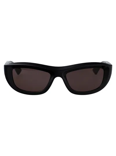 Bottega Veneta Bv1326s Sunglasses In Black-black-grey