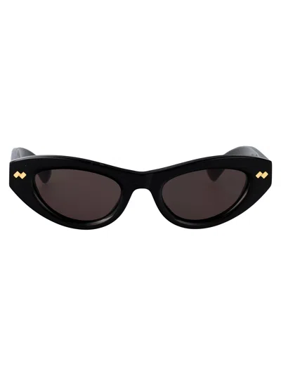 Bottega Veneta Bv1350s Sunglasses In Black