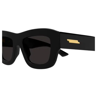 Bottega Veneta Ultrathin Squared Sunglasses In Black