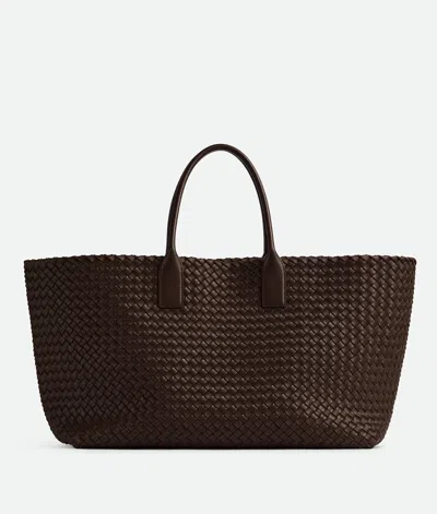 Bottega Veneta Cabat Grand Format In Brown