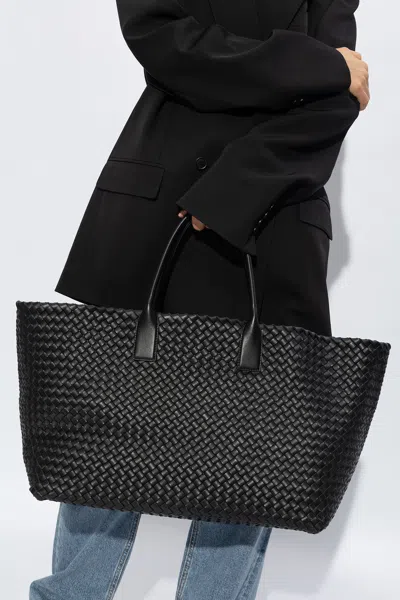 Bottega Veneta Cabat Moyen Format In Black