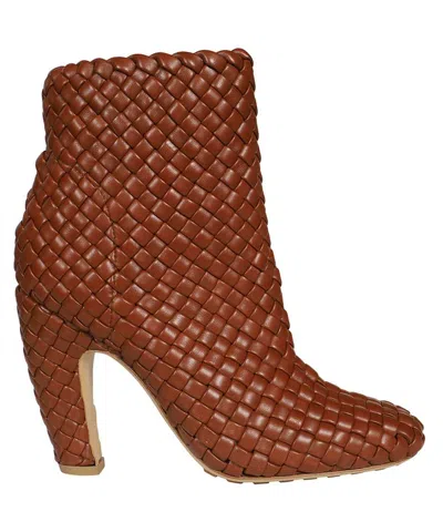 BOTTEGA VENETA CANALAZZO HEEL LEATHER ANKLE BOOTS