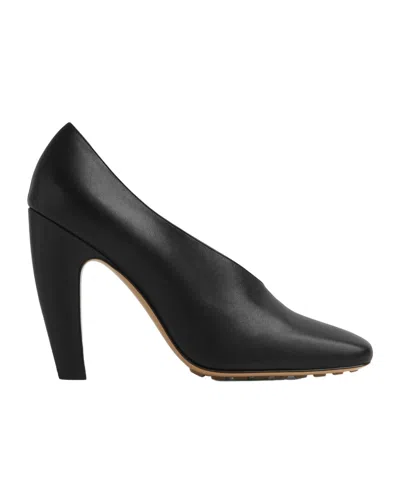Bottega Veneta Canalazzo High Heels In Black