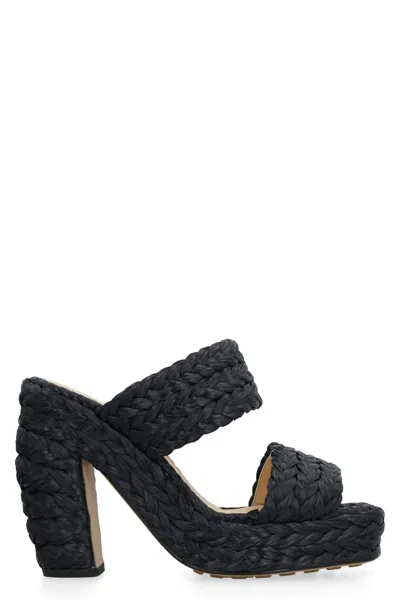 BOTTEGA VENETA CANALAZZO RAFFIA MULES