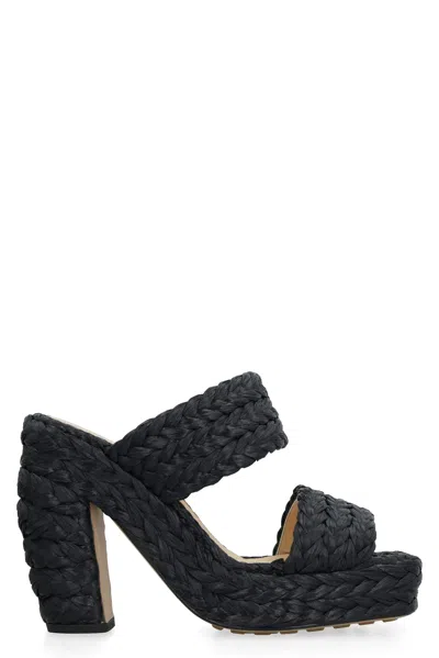 Bottega Veneta Canalazzo Raffia Mules In Black