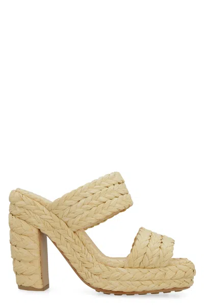 Bottega Veneta Braided Raffia Two-band Platform Sandals In Panna