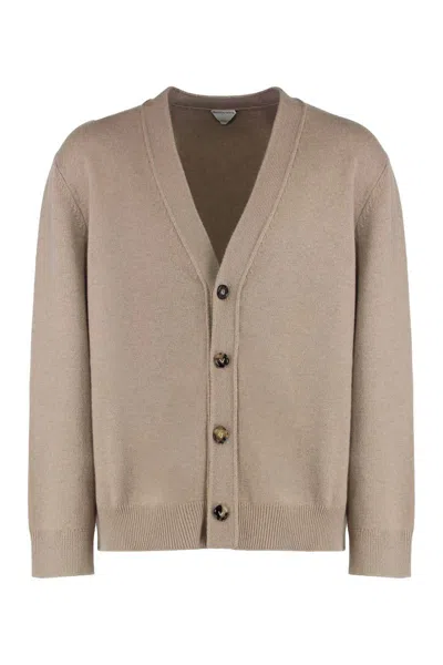 Bottega Veneta Cardigan In Cashmere In Sand