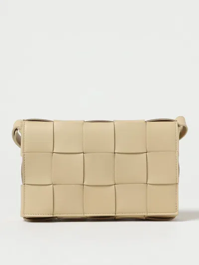 Bottega Veneta Leather Cassette Cross-body Bag In 米色