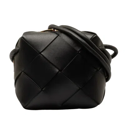 Bottega Veneta Cassette Black Leather Shoulder Bag ()