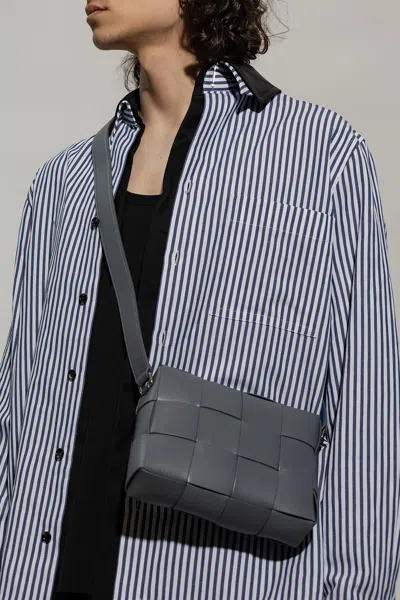 Bottega Veneta ‘cassette Camera' Shoulder Bag In Blue