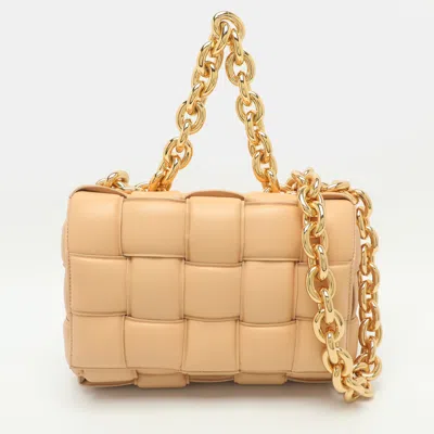 Pre-owned Bottega Veneta Cassette Chian Maxi Padded Beige Leather Shoulder Bag