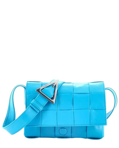 Bottega Veneta Cassette Crossbody Bag Maxi Intrecciato Leather Small (authentic Pre-loved) In Blue