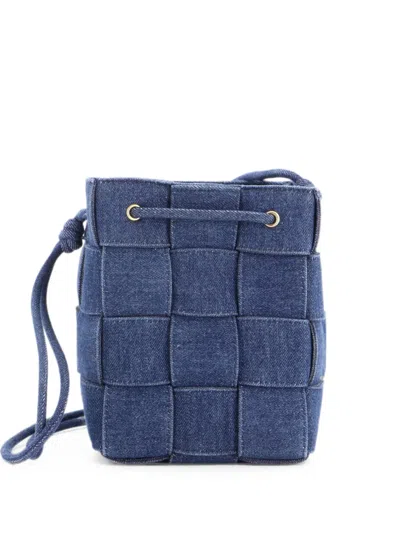 Pre-owned Bottega Veneta Cassette Maxi Intrecciato Denim Small Bucket Bag In Blue