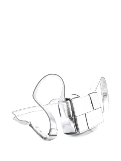 Pre-owned Bottega Veneta Cassette Maxi Intrecciato Leather Candy Crossbody Bag In Silver