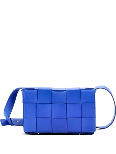 Pre-owned Bottega Veneta Cassette Maxi Intrecciato Leather Small Crossbody Bag In Blue