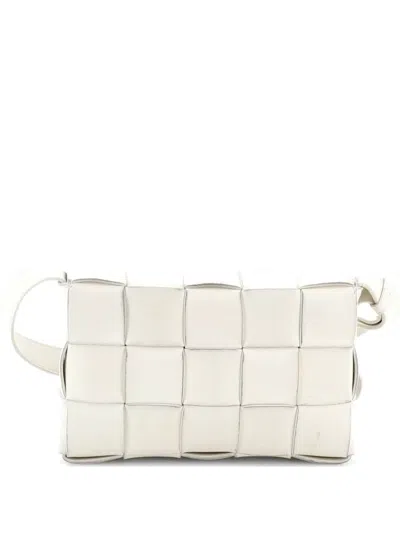 Pre-owned Bottega Veneta Cassette Maxi Intrecciato Leather Small Crossbody Bag In Neutral
