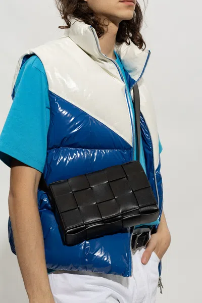 Bottega Veneta ‘cassette Medium' Shoulder Bag In Black
