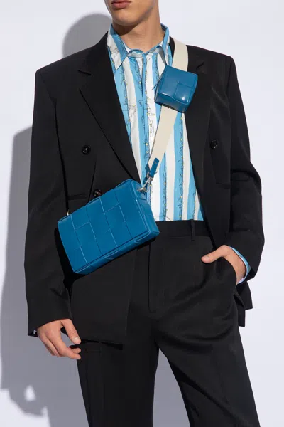 Bottega Veneta ‘cassette Medium' Shoulder Bag In Blue
