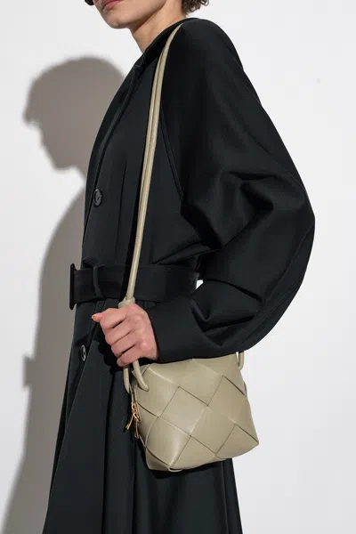 Bottega Veneta Cassette Mini Shoulder Bag In Green
