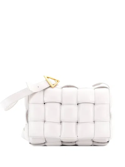 Pre-owned Bottega Veneta Cassette Padded Maxi Intrecciato Leather Crossbody Bag In White