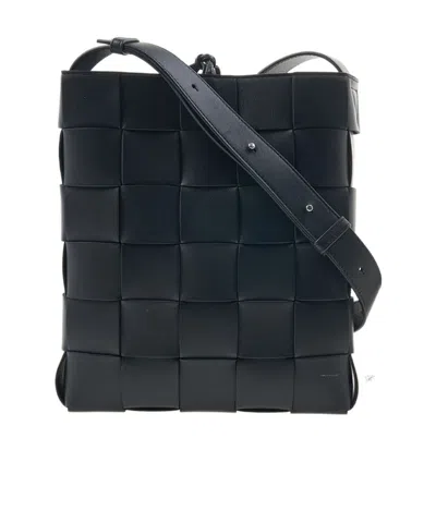 Bottega Veneta Cassette Shoulder Bag In Black