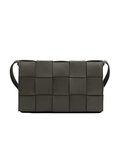 Bottega Veneta Cassette Shoulder Bag In Green