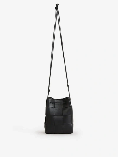 Bottega Veneta Cassette Small Shoulder Bag In Black