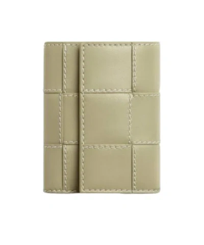 Bottega Veneta Cassette Three-fold Zipper Wallet In Nude